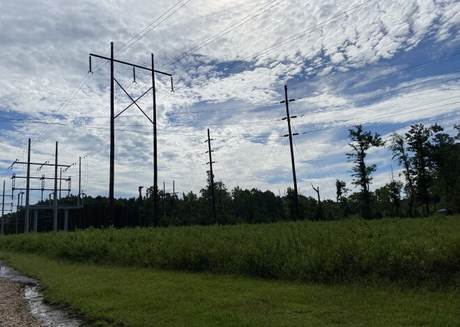 Transmission lines by Tunis Substation in North Carolina