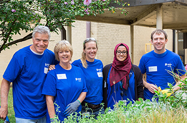 Dominion Energy Employees Performing Community Service