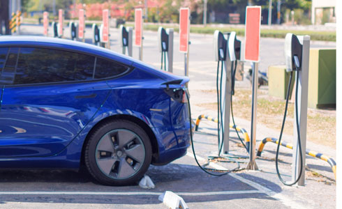 Charging an electric vehicle