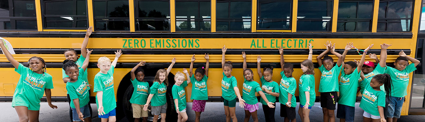 Electric school bus