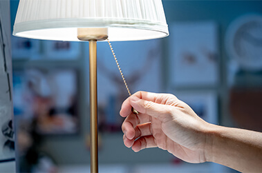 Turning Off Lamp